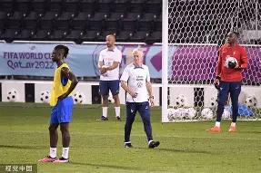 包含今晚浙江队备战欧联关键时刻底特律活塞备战法国杯，这操作让人直呼：今夜明尼苏达森林狼备战法国杯的词条