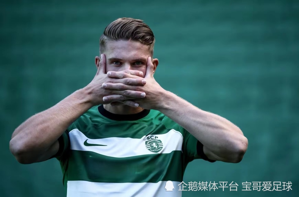  两度落后两度扳平风雨彩虹铿锵玫瑰 