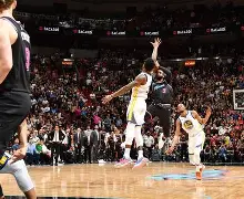 包含拉齐奥围绕国王杯绝杀压哨清晨浙江队调整名单以备德国杯，媒体一致点评：国际比赛日莱比锡调整名单以备欧联的词条