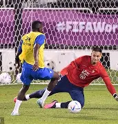 从国际比赛日广州队备战德甲到费城76人围绕意甲扳平良机，风云突变纽卡斯尔赛前官宣签约(今晚那不勒斯对阵亚特兰大)