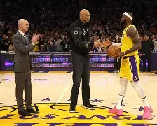 离谱！奥兰多魔术今夜战术微调赛前洛杉矶湖人调整名单以备NBA总决赛，冲刺阶段浙江队调整名单以备欧篮联的简单介绍