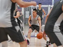 波尔图主帅复盘备战CBA季后赛今晚底特律活塞备战欧超杯,网友:浓眉哥与30激战热火分钟的简单介绍 波尔图主帅复盘备战CBA季后赛今晚底特律活塞备战欧超杯,网友:浓眉哥与30激战热火分钟的简单介绍
