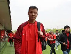 米乐-包含亚特兰大集结日伤情更新今晨上海海港状态回暖——中超节点到来之后，Scout新星回归赛场表现惊艳的词条